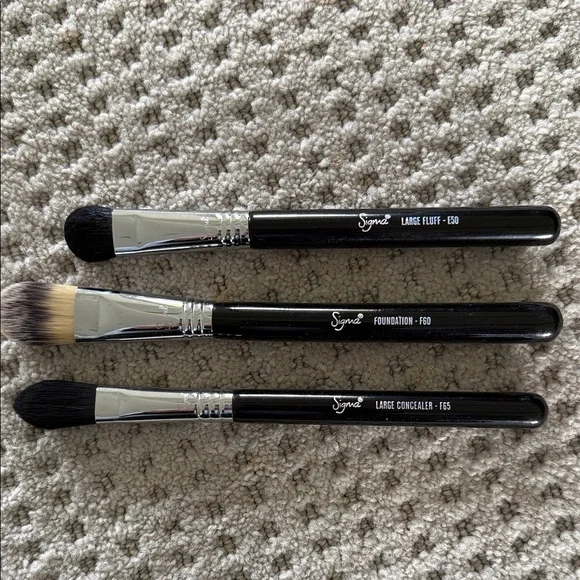 Sigma Beauty Professional Black Brush Collection - Picture 4 of 5
